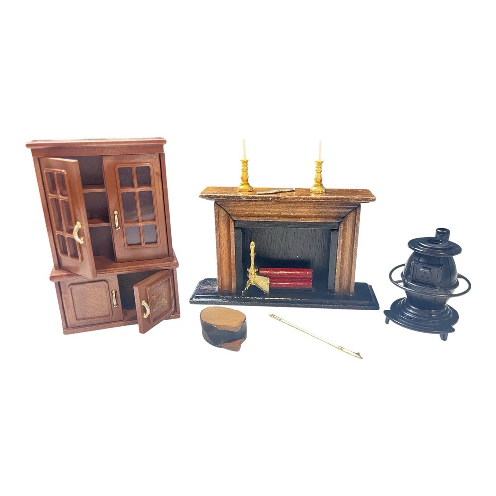 Vintage Miniature Bandai Maple Town Story Cabinet & Pot‎ Belly Stove + Extras